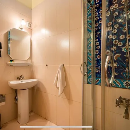No:4 Mansion Taksim Apartman Isztambul