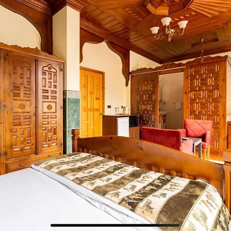 No:4 Mansion Taksim Apartman Isztambul