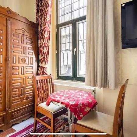 アパート No:4 Mansion Taksim イスタンブール